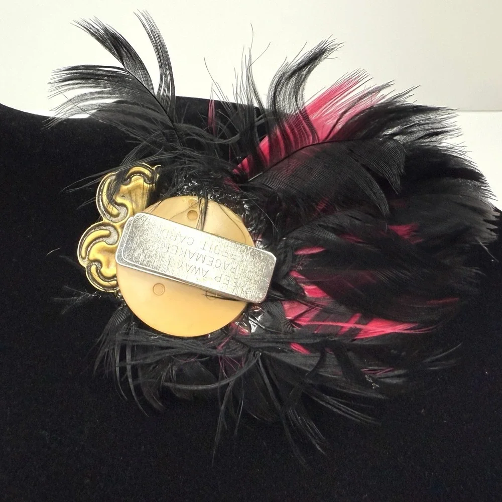 VTG Style Feather Brooch Magnetic Pin Pink Black Gold Tone Statement Jewelry 4in